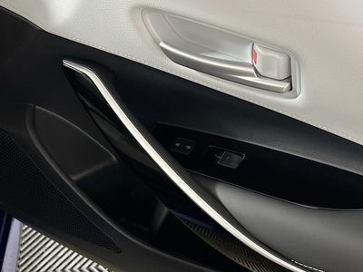 2026 Toyota Corolla Hatchback - Photo 29