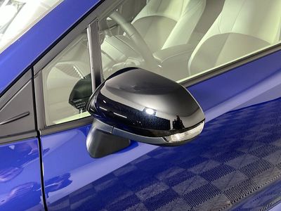 2026 Toyota Corolla Hatchback - Photo 10