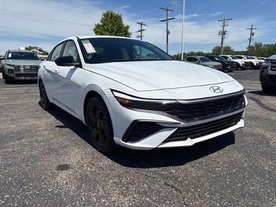 2026 Hyundai Elantra Hybrid - Photo 3
