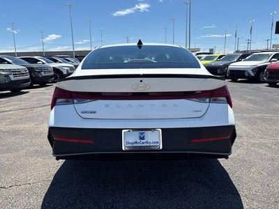 2026 Hyundai Elantra Hybrid - Photo 27
