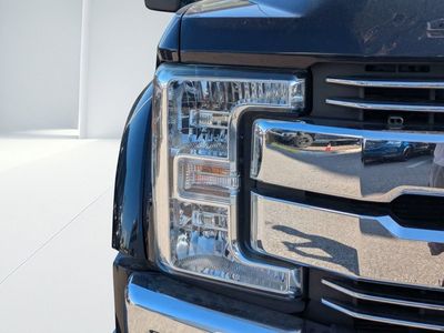 2017 Ford F-450SD - Photo 8