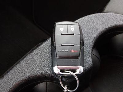 2023 Ram 2500 — photo 15 view