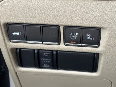 2017 INFINITI QX80 - Photo 26