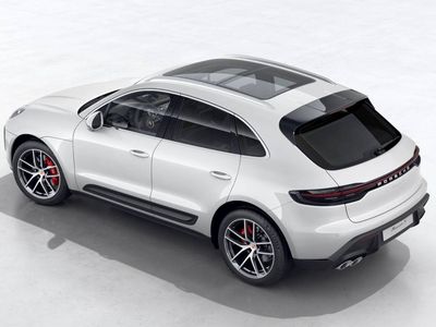 2026 Porsche Macan - Photo 4
