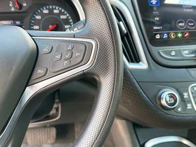 2025 Chevrolet Malibu - Photo 36