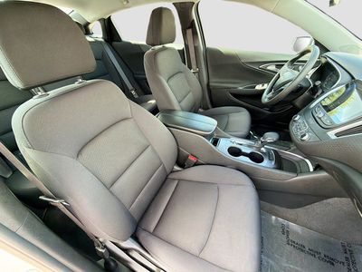 2025 Chevrolet Malibu - Photo 14