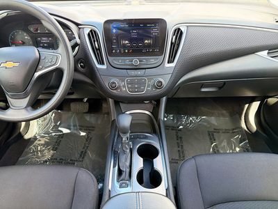 2025 Chevrolet Malibu - Photo 18