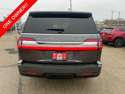 2018 Lincoln Navigator — interior view