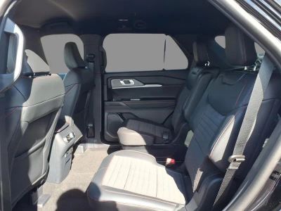 2026 Ford Explorer — detail view