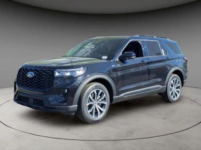 2026 Ford Explorer ST-Line in Black Metallic — front three-quarter view