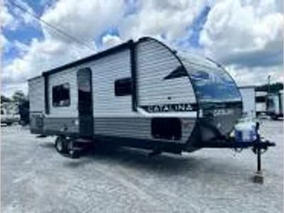 2025 Coachmen RV 261BH — front three-quarter view