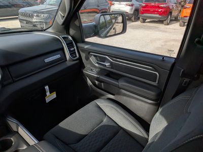 2026 Ram 1500 — photo 17 view