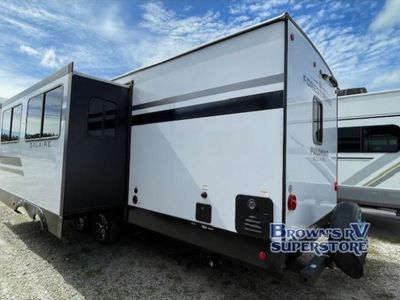 2026 Palomino Palomino Solaire 2580RBSS Solaire — detail view