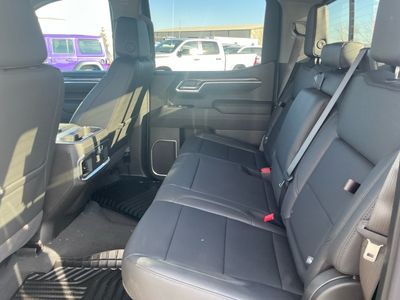 2026 Chevrolet Silverado 1500 — photo 17 view