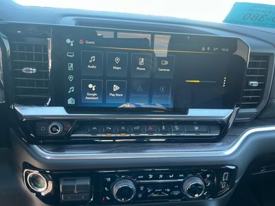 2026 Chevrolet Silverado 1500 — photo 12 view