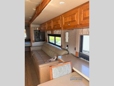 2017 Tiffin Motorhomes Allegro SA — photo 7 view