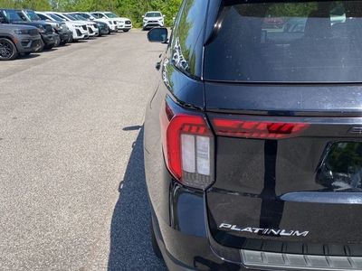 2025 Ford Explorer - Photo 12