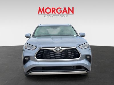 2022 Toyota Highlander - Photo 2