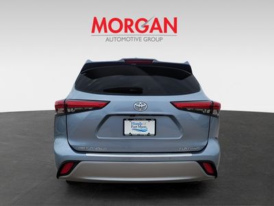 2022 Toyota Highlander - Photo 5