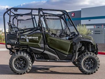 2025 Honda Pioneer 1000-5 Deluxe - Photo 13