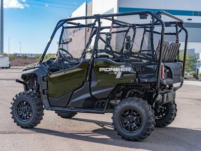 2025 Honda Pioneer 1000-5 Deluxe - Photo 7