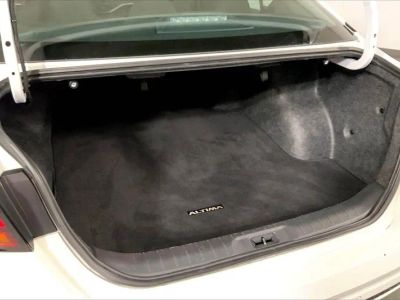 2025 Nissan Altima — interior view