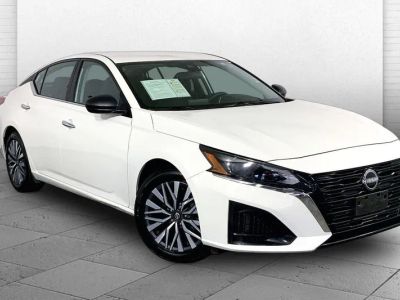 2025 Nissan Altima SV in Glacier White — front three-quarter view