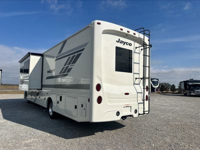 2026 Jayco Precept - Photo 4