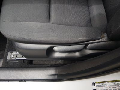 2024 Toyota Corolla — photo 19 view