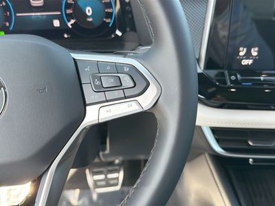 2026 Volkswagen Atlas Cross Sport - Photo 38