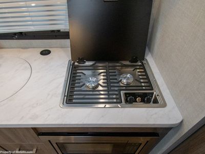 2026 Thor Motor Coach Compass — photo 15 view
