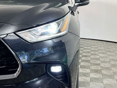 2023 Toyota Highlander - Photo 9