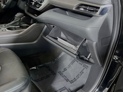 2023 Toyota Highlander - Photo 32