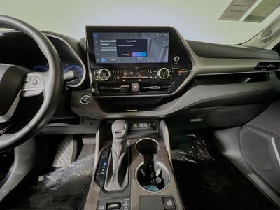 2023 Toyota Highlander - Photo 22