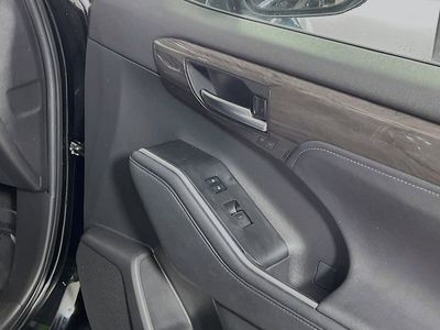 2023 Toyota Highlander - Photo 29
