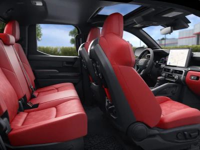 2026 Toyota Tacoma i-FORCE MAX - Photo 21