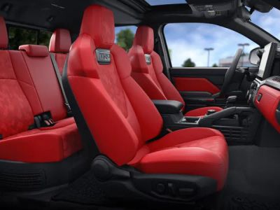 2026 Toyota Tacoma i-FORCE MAX - Photo 20