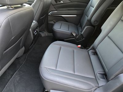 2025 Chevrolet Traverse - Photo 19