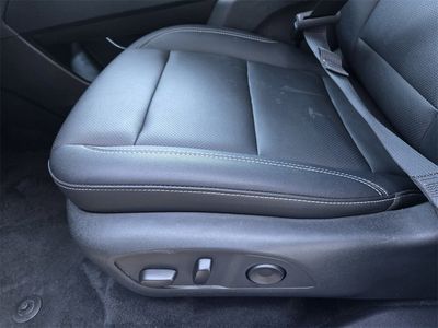 2025 Chevrolet Traverse - Photo 16
