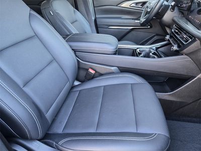 2025 Chevrolet Traverse - Photo 9