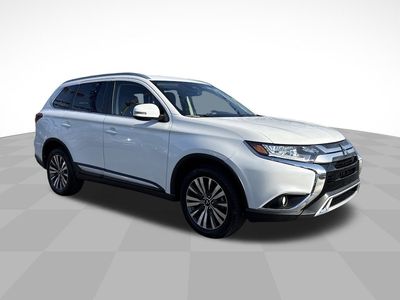 2020 Mitsubishi Outlander - Photo 3