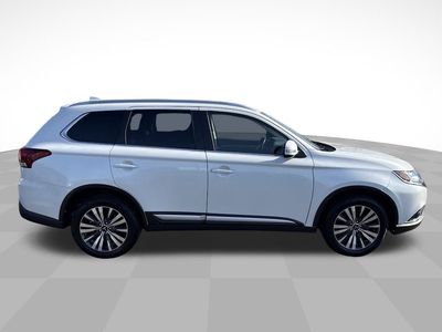 2020 Mitsubishi Outlander - Photo 4