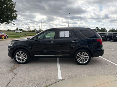 2017 Ford Explorer — engine compartment view