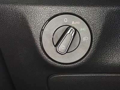 2024 Volkswagen Jetta — photo 13 view