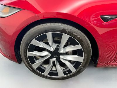 2024 Tesla Model 3 — photo 11 view