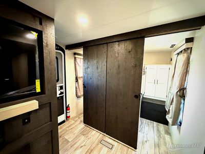 2026 Venture RV Sienna - Photo 14