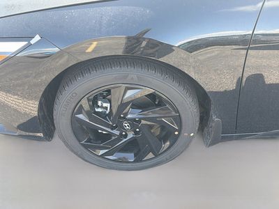 2026 Hyundai ELANTRA — photo 23 view