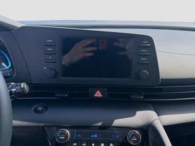 2026 Hyundai ELANTRA — photo 10 view