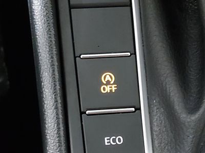 2025 Volkswagen Jetta - Photo 19