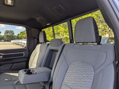 2026 Ram 1500 — photo 7 view